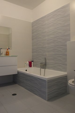 Fourth Bathroom with Bathtub/Shower Combo